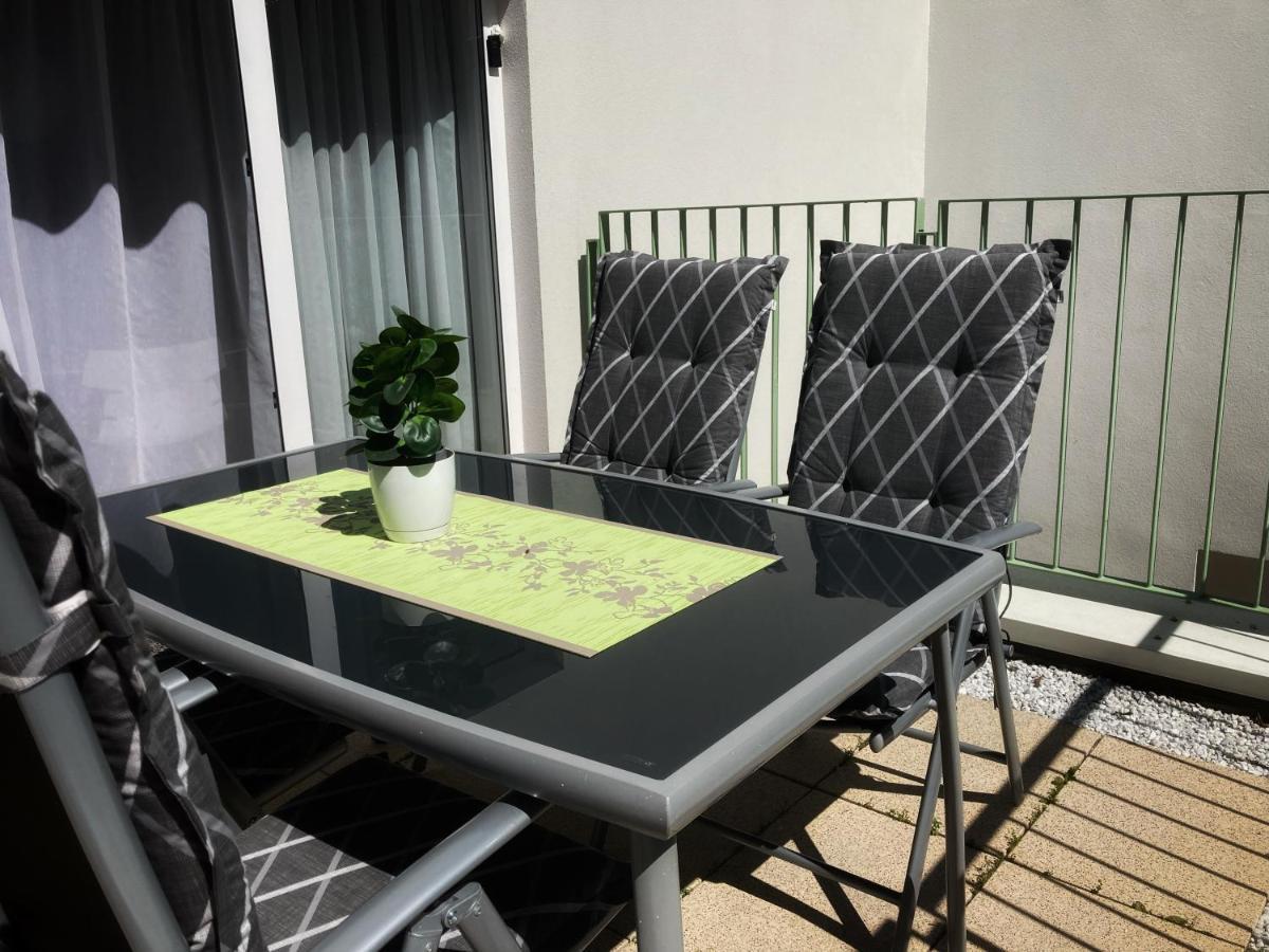 Apartamenty Lux Pogorzelica, Dwupoziomowy Z Dwiema Lazienkami I Dwoma Tarasami โปกอร์เชลีจา ภายนอก รูปภาพ